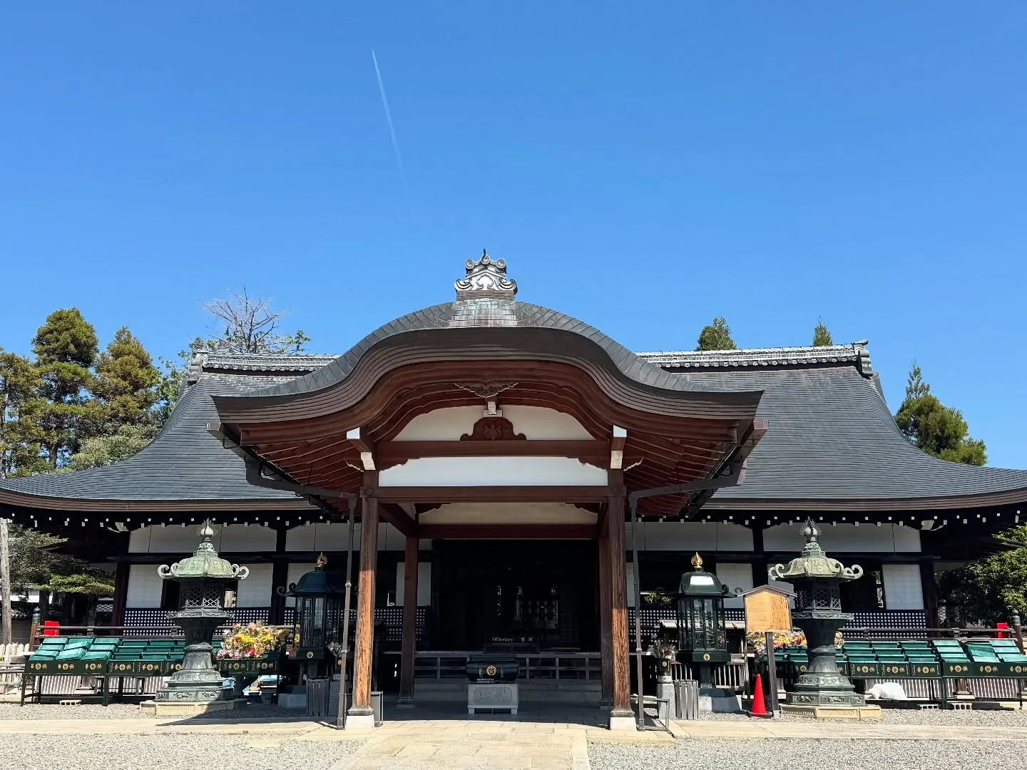 本願寺は良いお天気😊